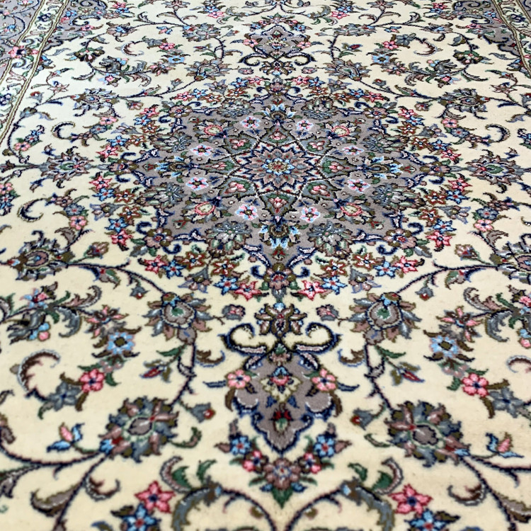 فرش دستباف 6 متری جفت بافت اردکان کرم 3 رنگ ابریشم